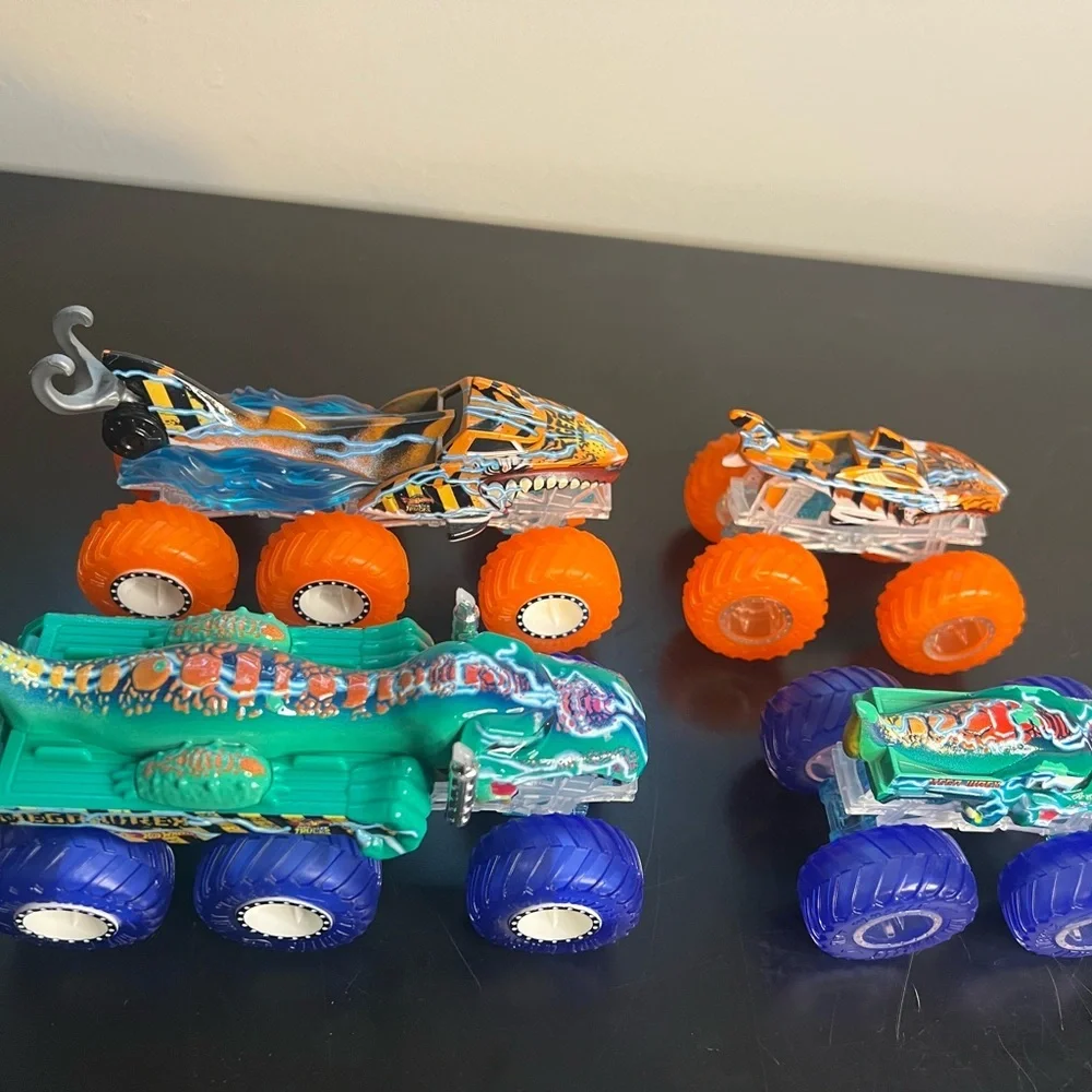 Hot Wheels Power Smash - Picture 2 of 4